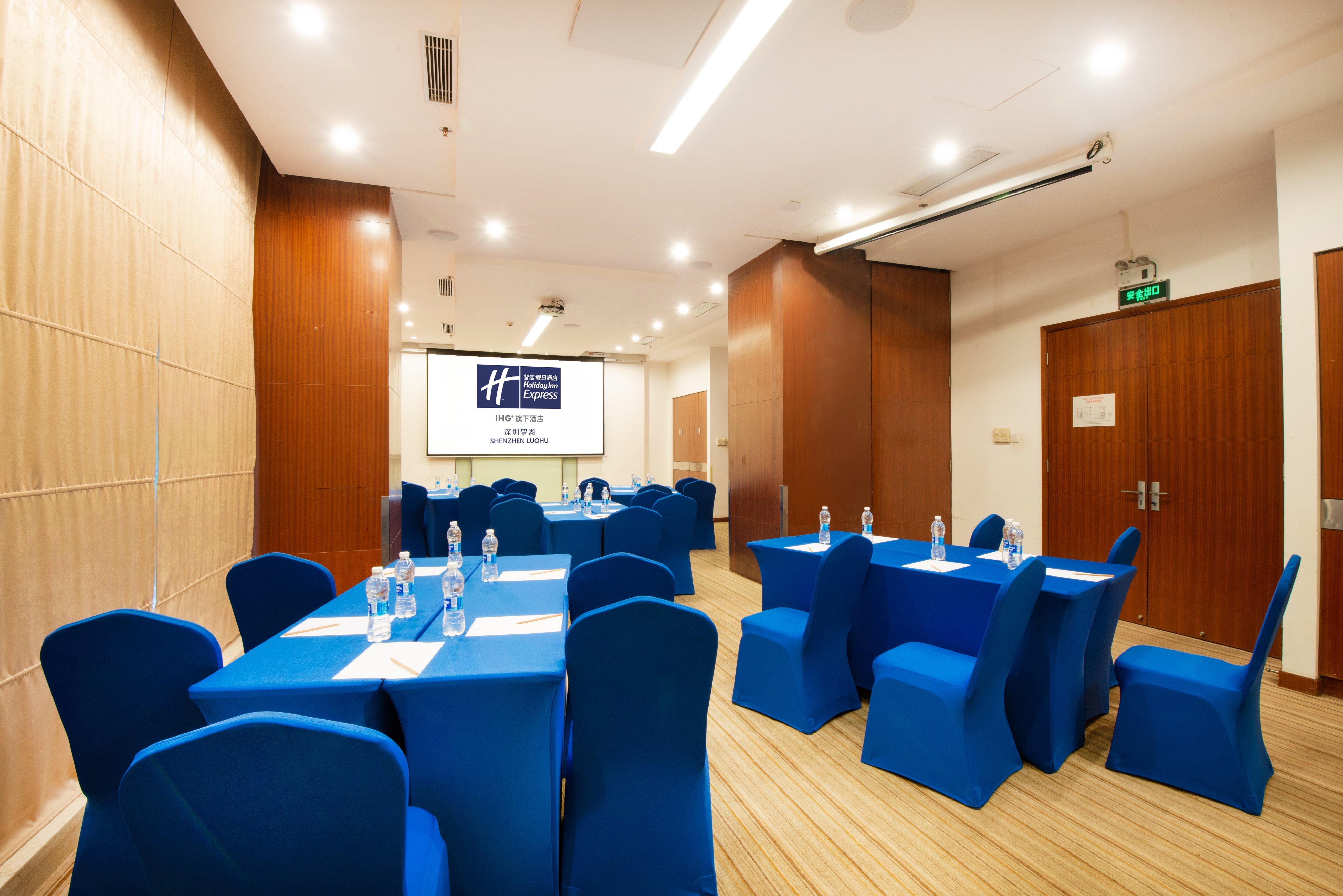 Holiday Inn Express Shenzhen Luohu Exterior photo